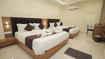 Deluxe Quadruple Room
