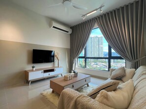 Superior Apartment, 1 Bedroom, Balcony, City View | Living area - Aradia Residence Lake City KL North (Kuala Lumpur)