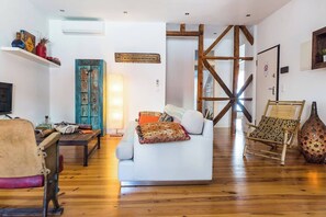 Smart TV, books, stereo, computer monitors