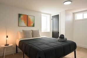 5 sovrum, skrivbord, strykjärn/strykbräda och gratis wi-fi