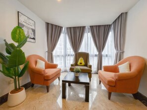 高級公寓, 3 間臥室, 陽台, 城市景觀 | 起居區