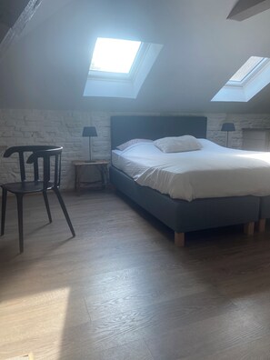 2 Schlafzimmer, Bügeleisen/Bügelbrett, Internetzugang, Bettwäsche