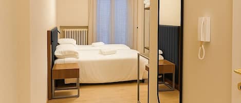 Superior Triple Room, Balcony | In-room safe, iron/ironing board, free WiFi
