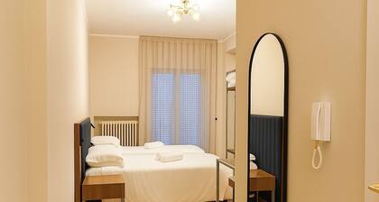 Urban Hotel