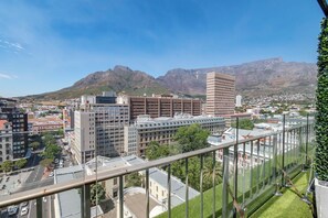 Exterior - Habitat Aparthotel by Totalstay (Cape Town)