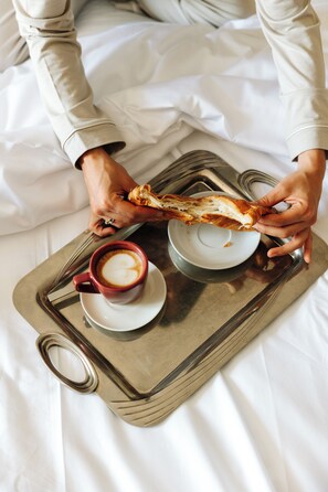 Desayuno a la carta todos los días (con cargo)