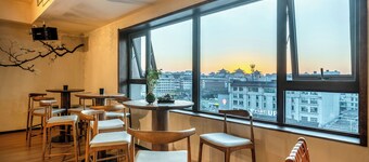 Xi'an YOLO Guest House