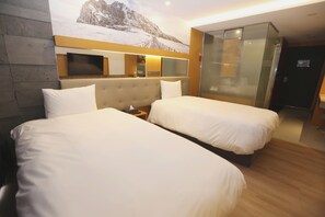 Habitació doble Deluxe | Escriptori, espai de treball apte per a portàtils i wifi gratuïta 