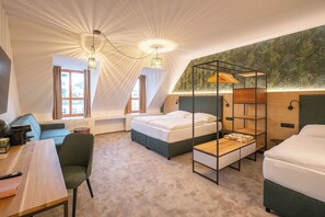 Kolmen hengen classic-huone | Olohuone