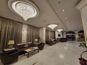Lobby sitting area - Taj Celine Hotel (Jeddah)