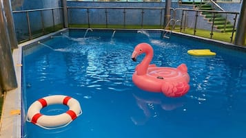 Indoor pool, open 9:00 AM to 6:00 PM, sun loungers
