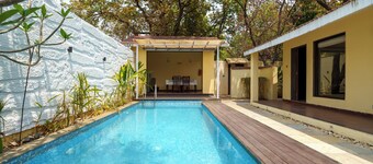 Alaya Stays Nehamrit Glamping Cottage