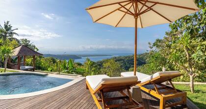 Luxury Boutique Villa with Private Pool, Ocean View & Floating Breakfast