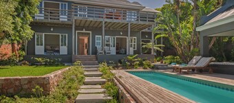Beautiful 8 Bedroom Villa in Hermanus