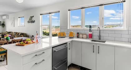 A symphony of rural and sea views!