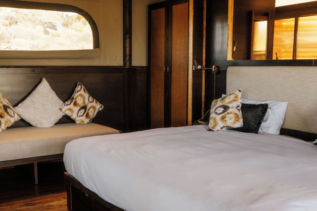 Tält Signature | Sängtillbehör av högsta kvalitet och minibar