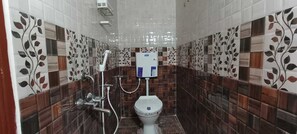 Family Double Room, Balcony, Mountain View | Room amenity