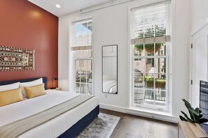 2 slaapkamers, een strijkplank/strijkijzer, wifi, beddengoed