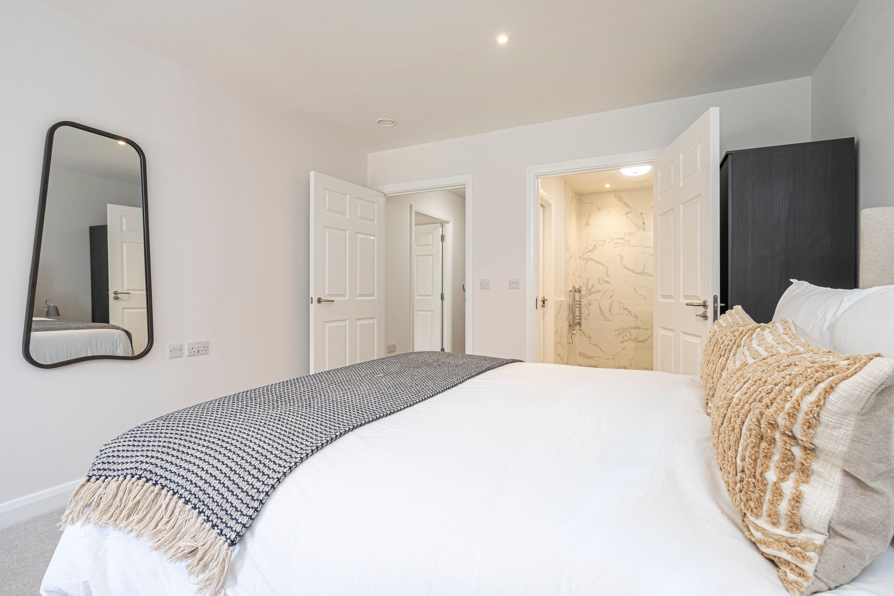 Apartment, Accessible | 2 bedrooms, Internet