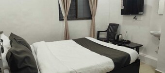 Spark Inn Hotel