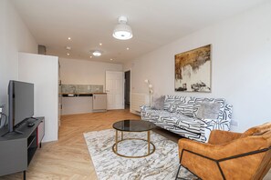 Apartment, Accessible | 2 bedrooms, Internet