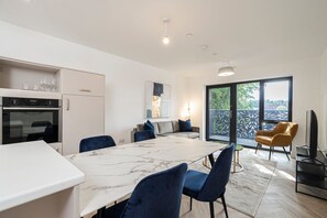 2 habitaciones y acceso a internet