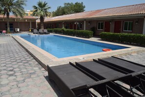 Piscine extérieure