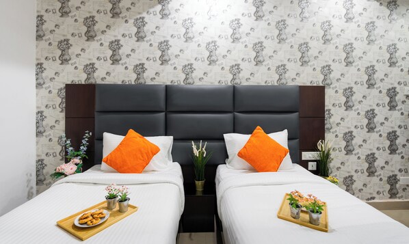 Twin Room | Laptop workspace, soundproofing, free WiFi - Hotel Marigold Atnest Gachibowli (Hyderabad)