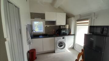 Microwave, oven, stovetop