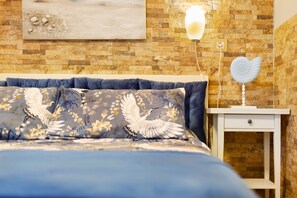 1 chambre, fer et planche Ă repasser, Wi-Fi, draps fournis