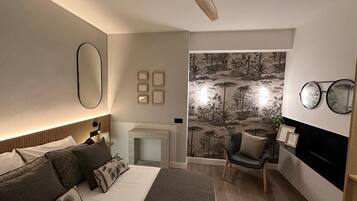 1 bedroom, iron/ironing board, internet, bed sheets