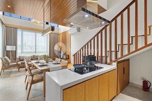 Villa, 3 Bedrooms, Resort View | Private kitchen
