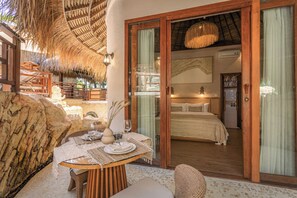 7 chambres, fer et planche à repasser, Wi-Fi, draps fournis