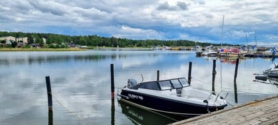 3BR Home Near Lake Vänern Covered Deck & BBQ