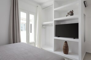 1 bedroom, iron/ironing board, travel crib, free WiFi