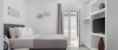 1 bedroom, iron/ironing board, travel crib, free WiFi