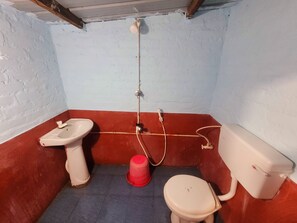 Free toiletries, towels, soap