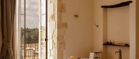 Comfort Suite, Pool View | In-room safe, blackout curtains, free WiFi