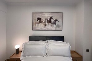 2 habitaciones, tabla de planchar con plancha, wifi y ropa de cama 