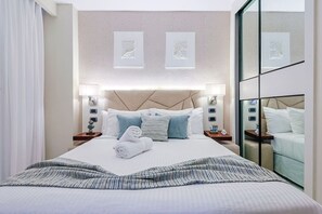 2 bedrooms, iron/ironing board, free WiFi, bed sheets - Enjoy a relaxing stay with pool access, grilling, and scenic views from your balcony. (Punta Cana)