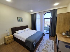 Habitación doble | Escritorio y wifi gratis