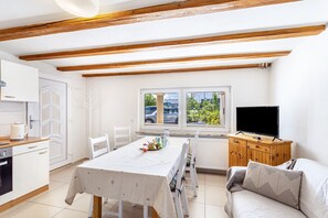 Interior - Apartment 'Darija' with Private Terrace and Wi-Fi (Korbach)