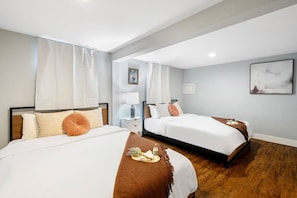 3 Schlafzimmer, Bügeleisen/Bügelbrett, WLAN, Bettwäsche