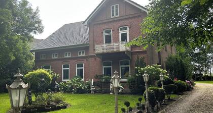 Cozy vacation apartment near Friedrichstadt with sauna and whirlpool