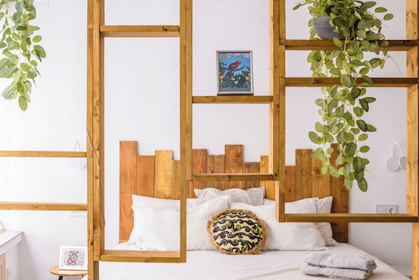 1 chambre, fer et planche à repasser, accès Internet, draps fournis