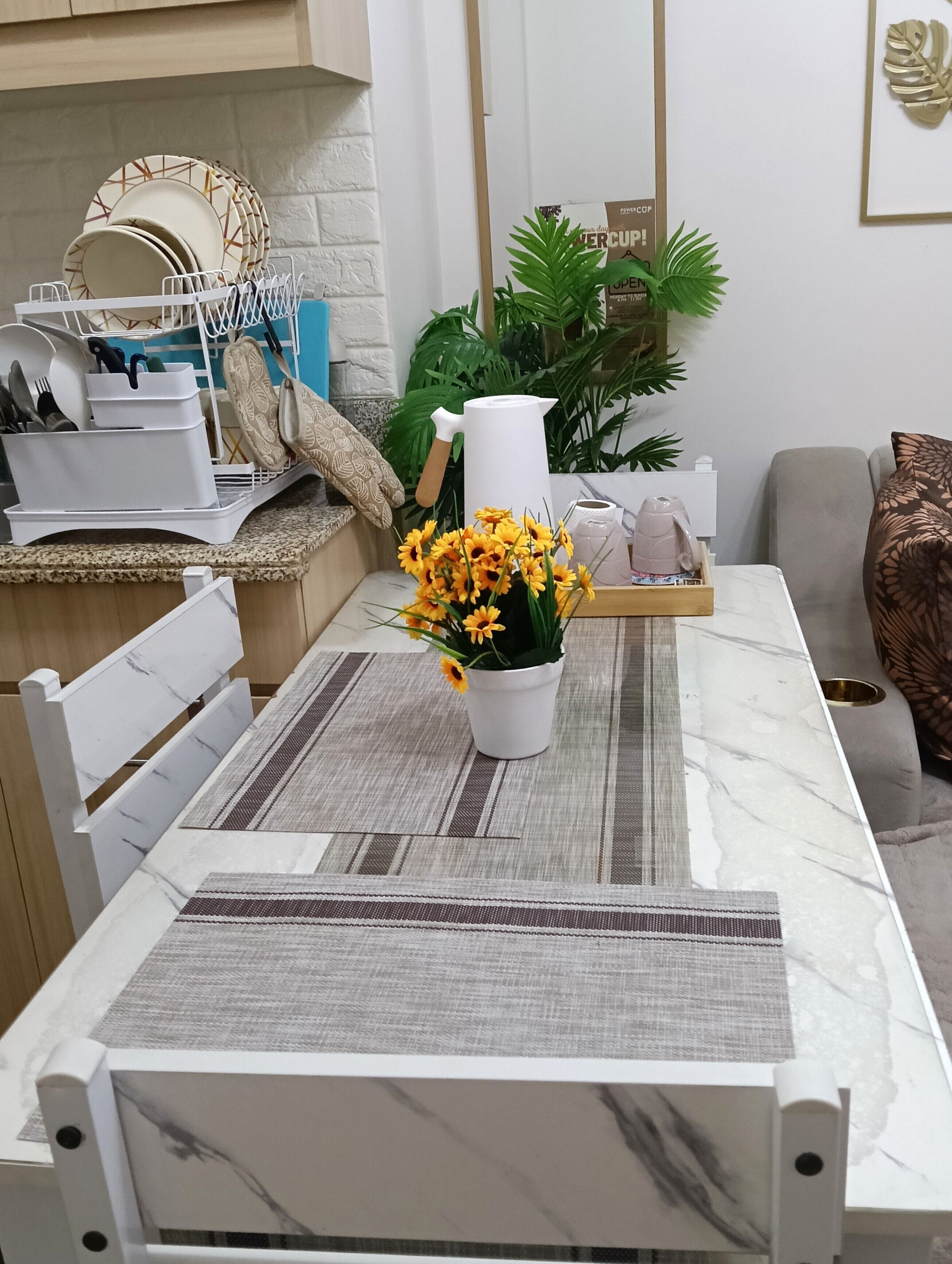 Apartment, 1 Bedroom, Accessible, Balcony | Dining room