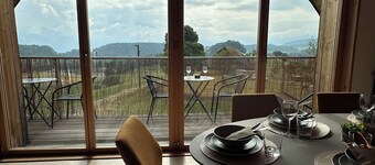 OctoberPanormamablick, NH Spiez, 10 min from Lake Thun