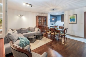150-cm-Flachbildfernseher mit Kabelempfang