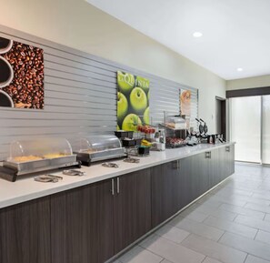 Free daily buffet breakfast