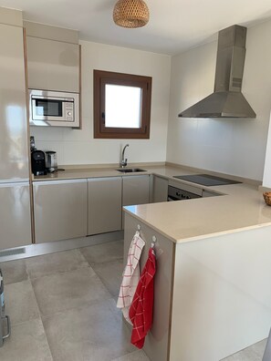 Microwave, oven, dishwasher